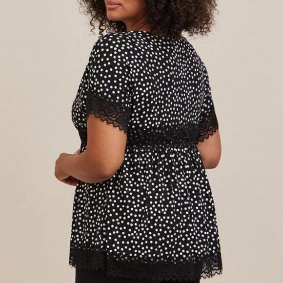 Torrid Babydoll Button-Front Top. Black & White 3X - Picture 8 of 12